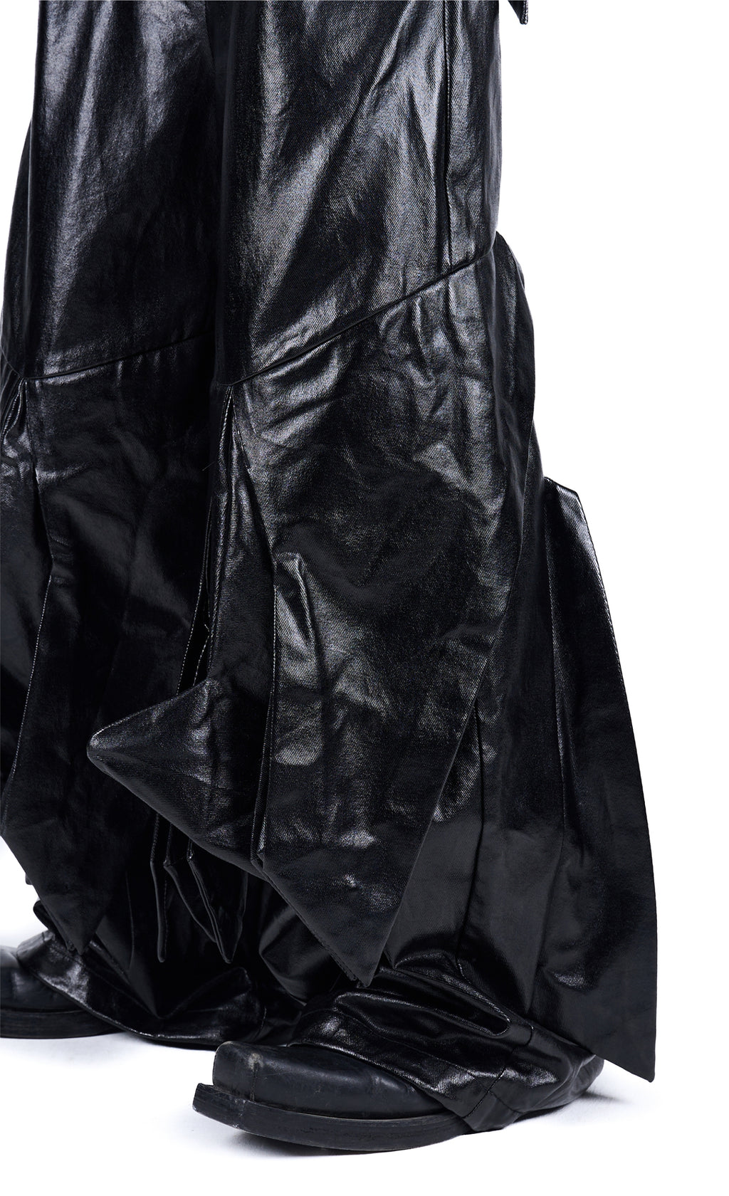 Vanguardia "Blade Array" Deconstructed Coated Pants