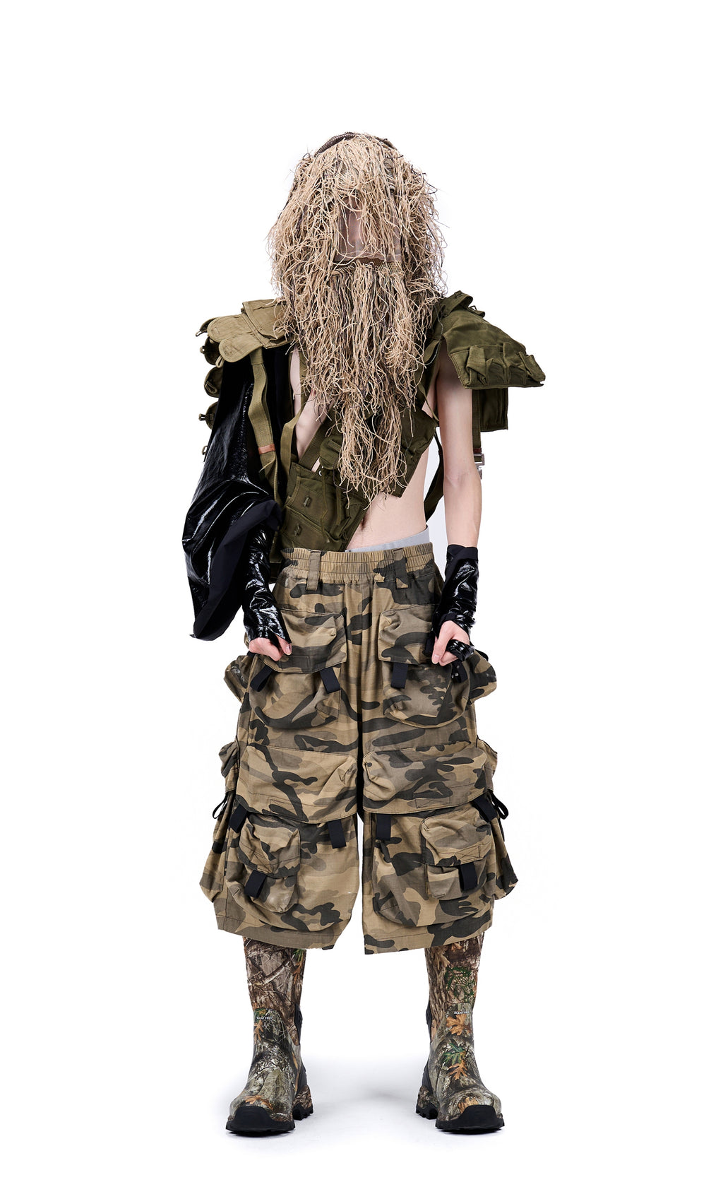 Vanguardia Heavy-Duty Camo Modular Cargo Capris