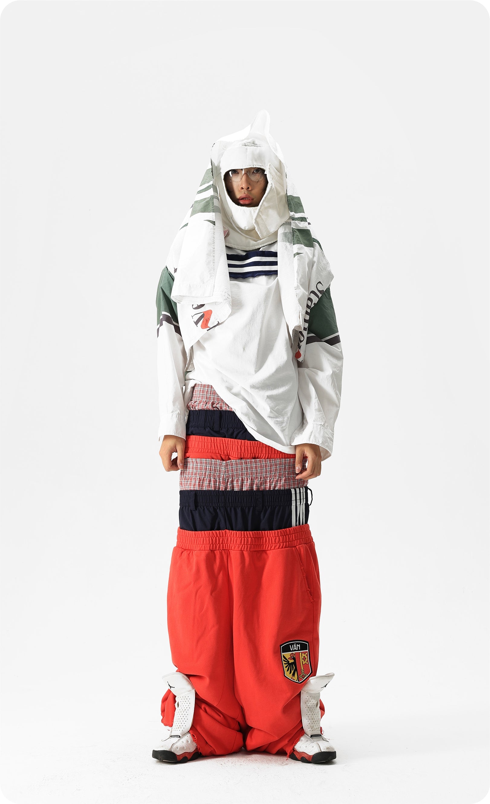 Vanguardia Fake Layering Paneled Joggers