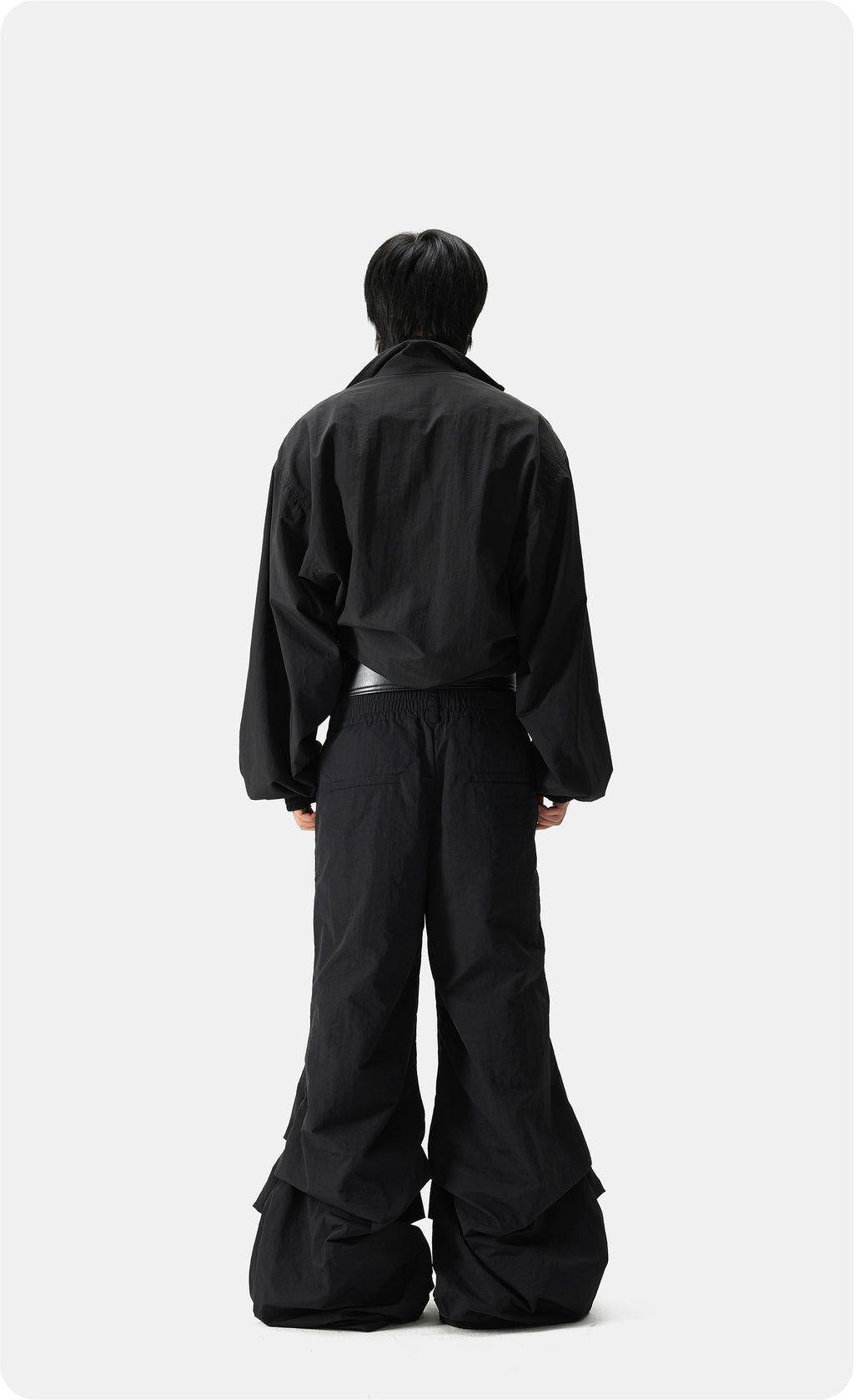 Vanguardia Nylon Pleated Pants