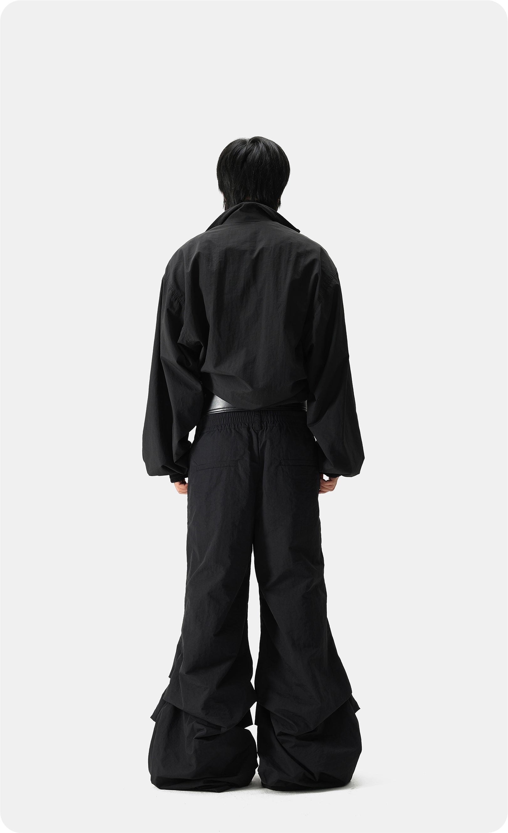 Vanguardia Nylon Pleated Pants