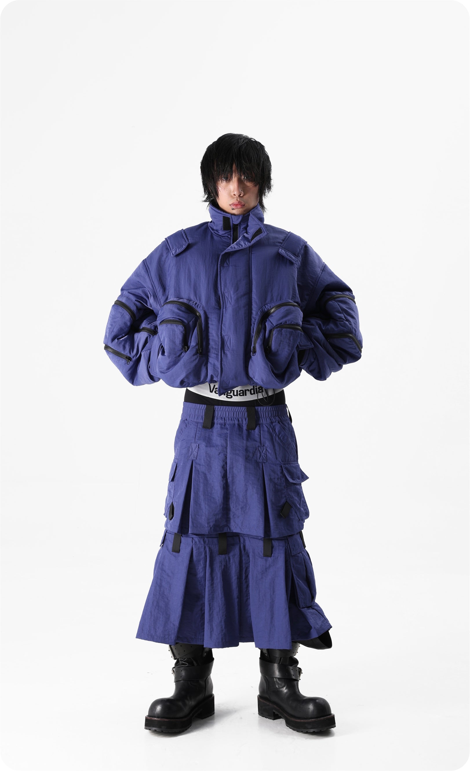 Vanguardia Multi-Pocket Matrix Quilted Jacket