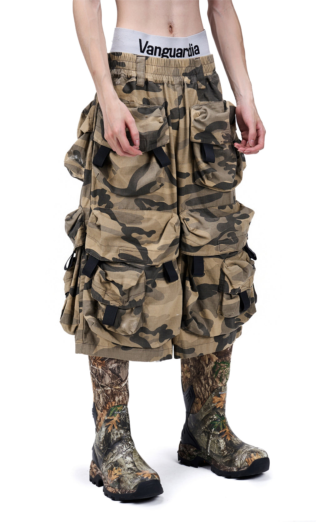 Vanguardia Heavy-Duty Camo Modular Cargo Capris