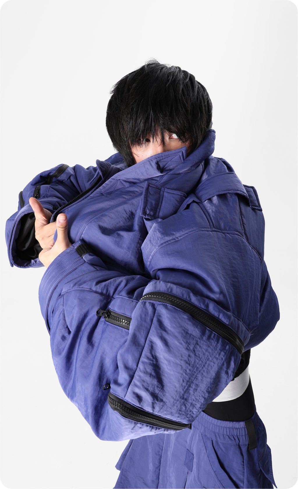 Vanguardia Multi-Pocket Matrix Quilted Jacket